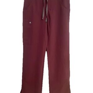 FIGS  Kade Cargo Scrub Pants Womens XS/P Burgundy T21004P